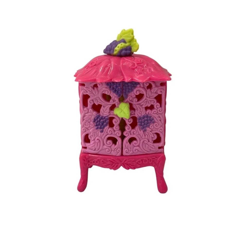 Vintage My Little Pony G2 1997 Hasbro Pink‎ Grape Vine Themed Miniature Closet